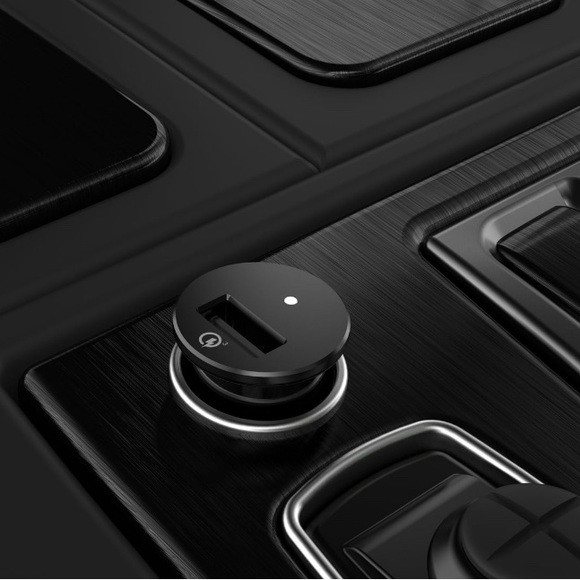 Auto Drive Black Quick Charge 3.0 USB Car Charger - Picture 7 of 10